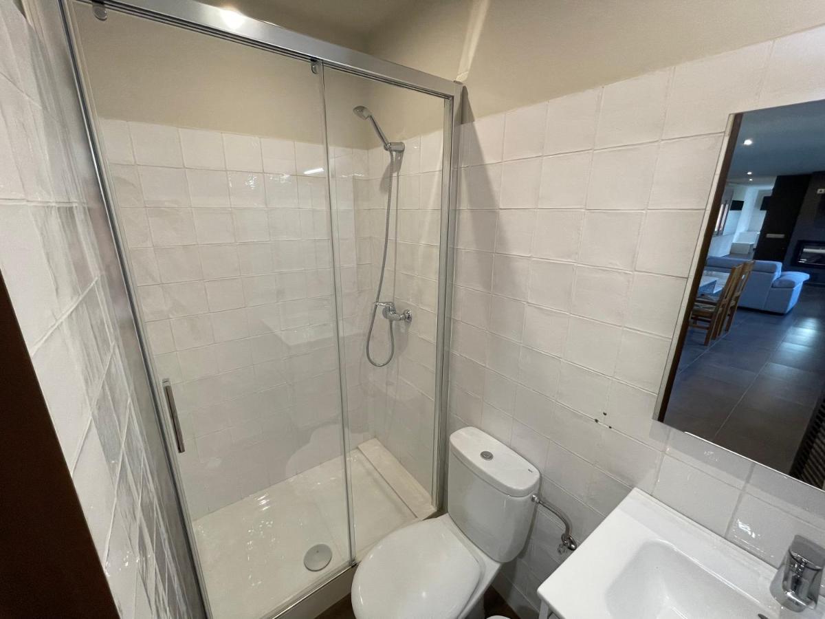 Apartaments Parapent Fly Escales ออร์กานยา ภายนอก รูปภาพ